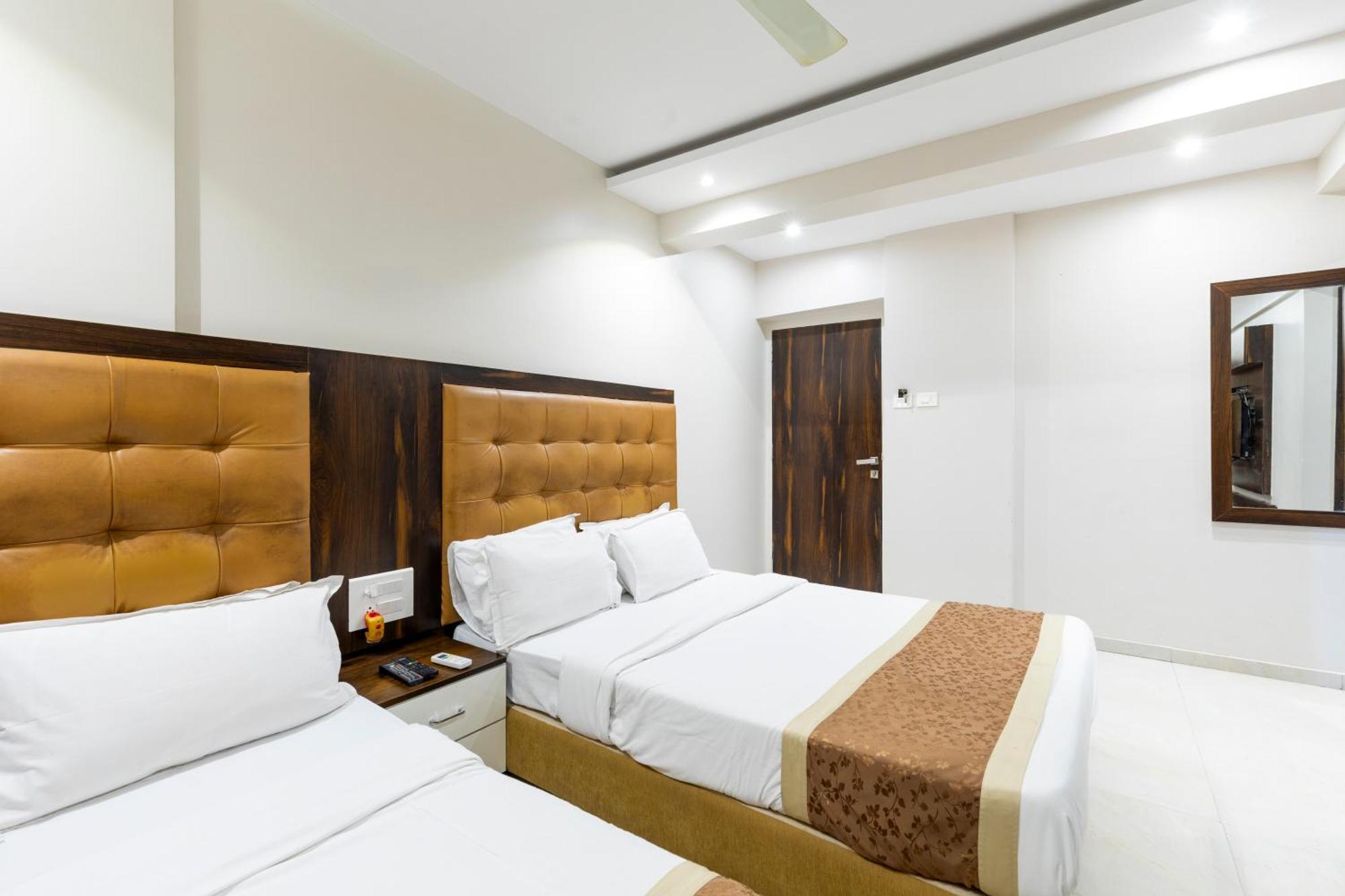 Hotel Embassy Park - Bkc Bombay Extérieur photo