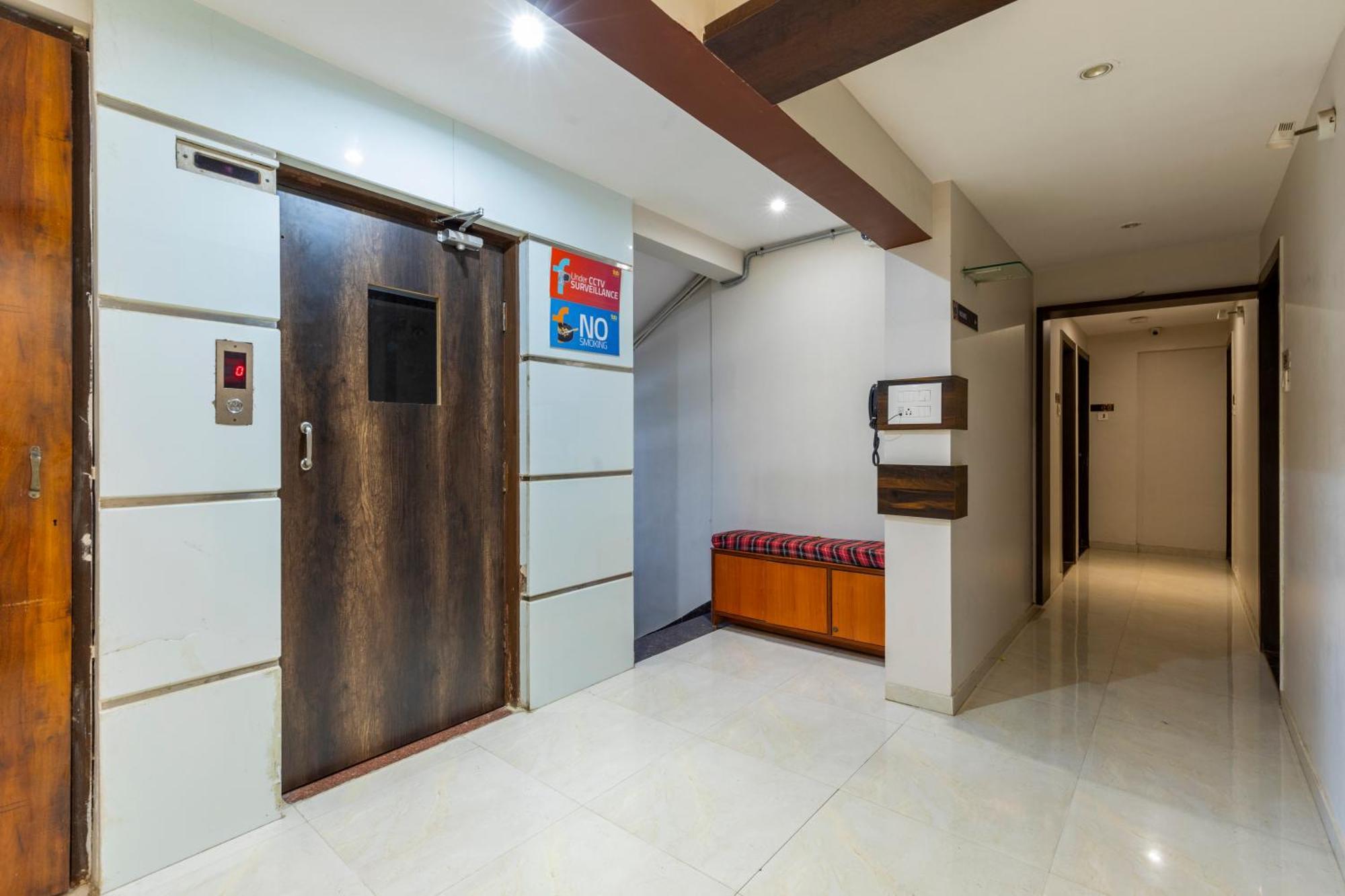 Hotel Embassy Park - Bkc Bombay Extérieur photo